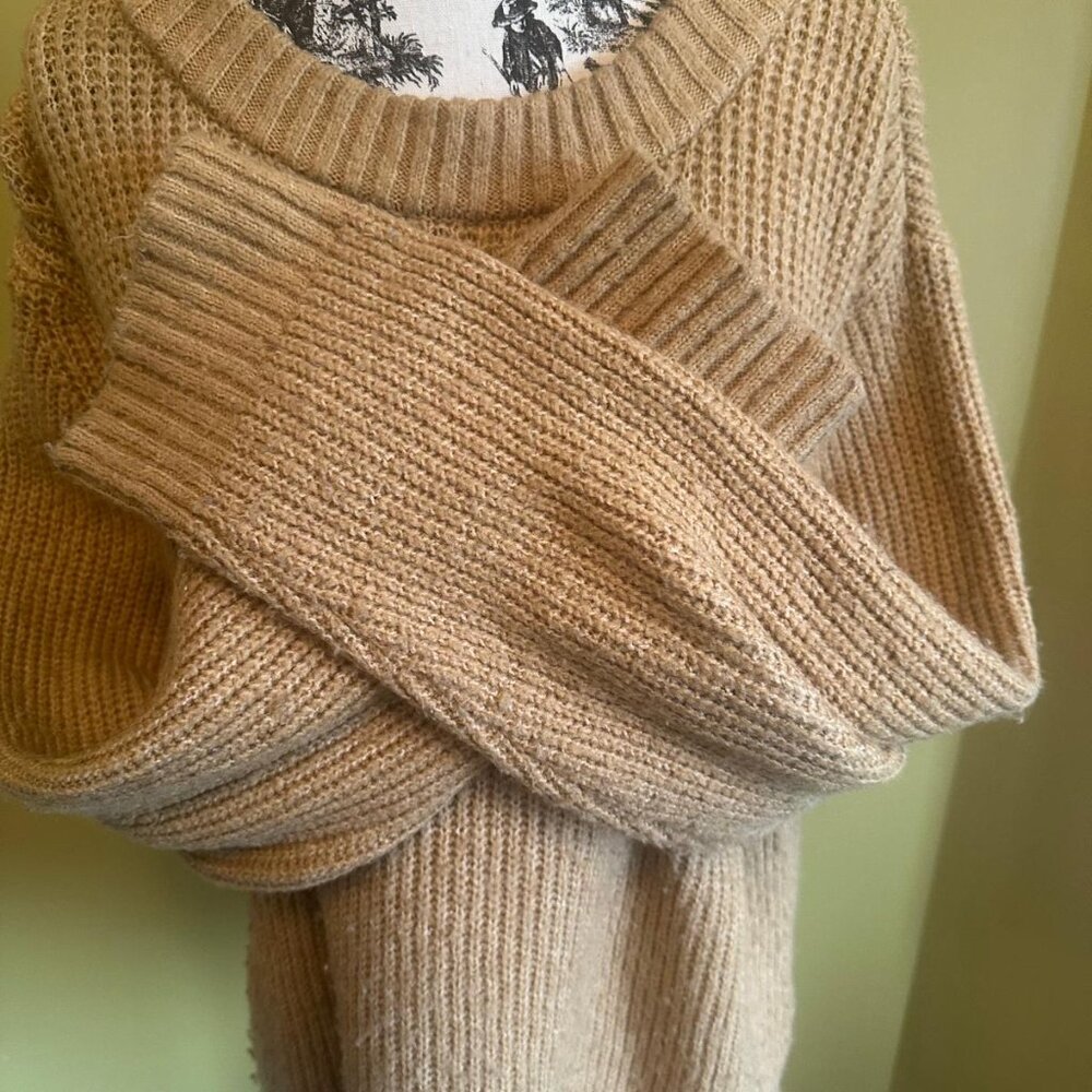 2/$20 TOPSHOP PL OVERSIZED KNIT JUMPER - Picture 6 of 7